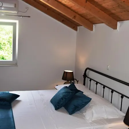 Marta's - Marta I Traù