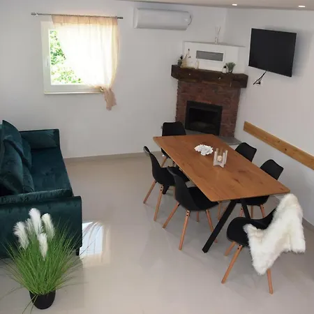 Marta's - Marta I Vakantiehuis *